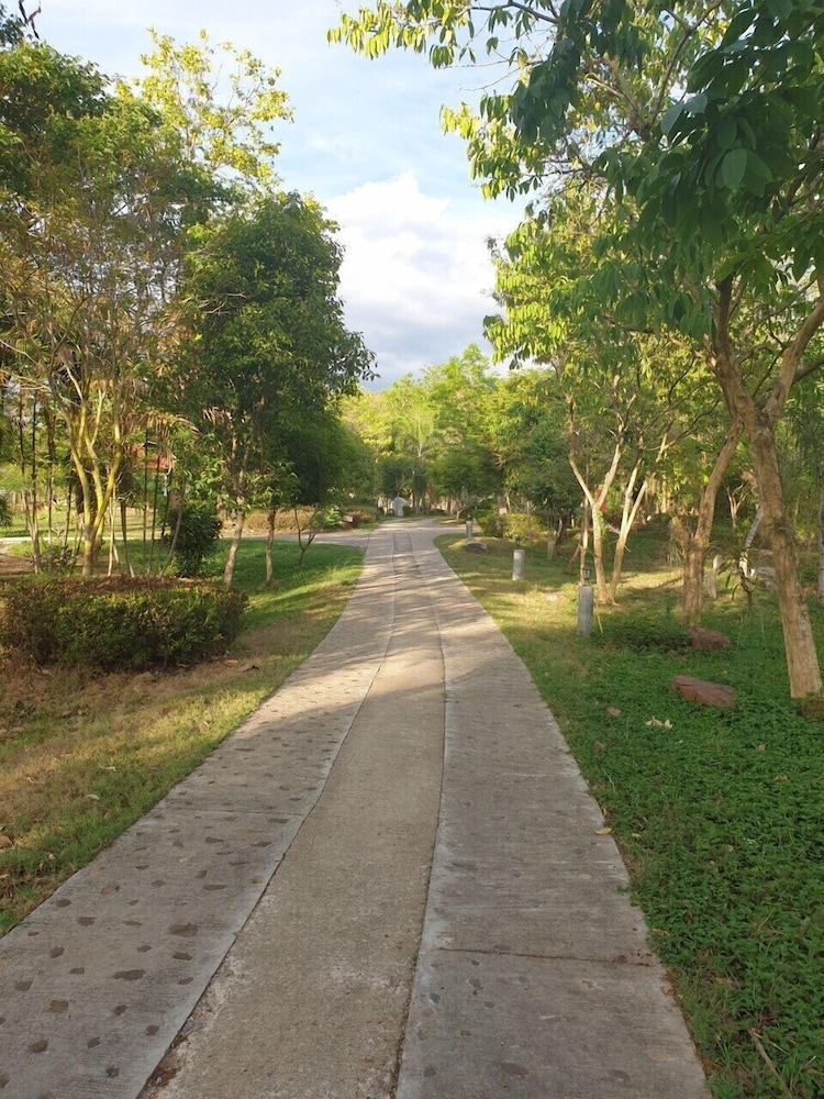 Suan Phueng Pa Wai Resort 43/50
