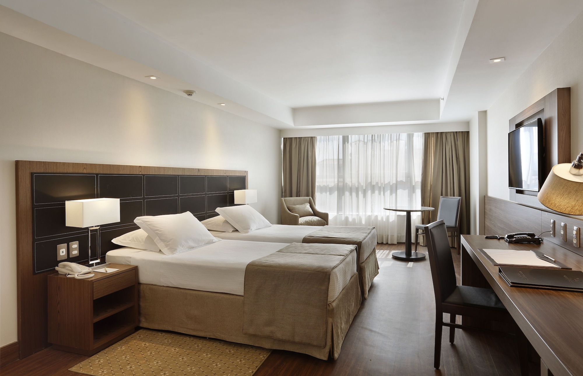 SUPERIOR, TWIN BEDS