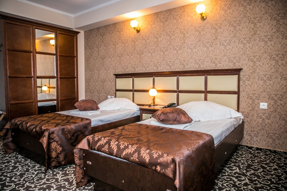 Hotel Megalos 24/40