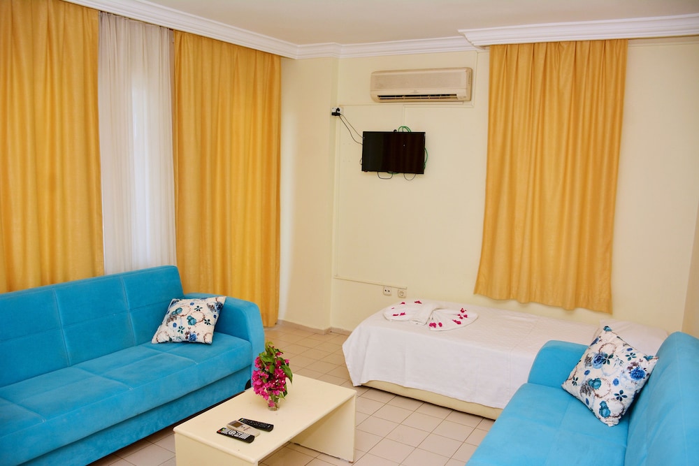 Avisos Hotel and Apartment 29/50