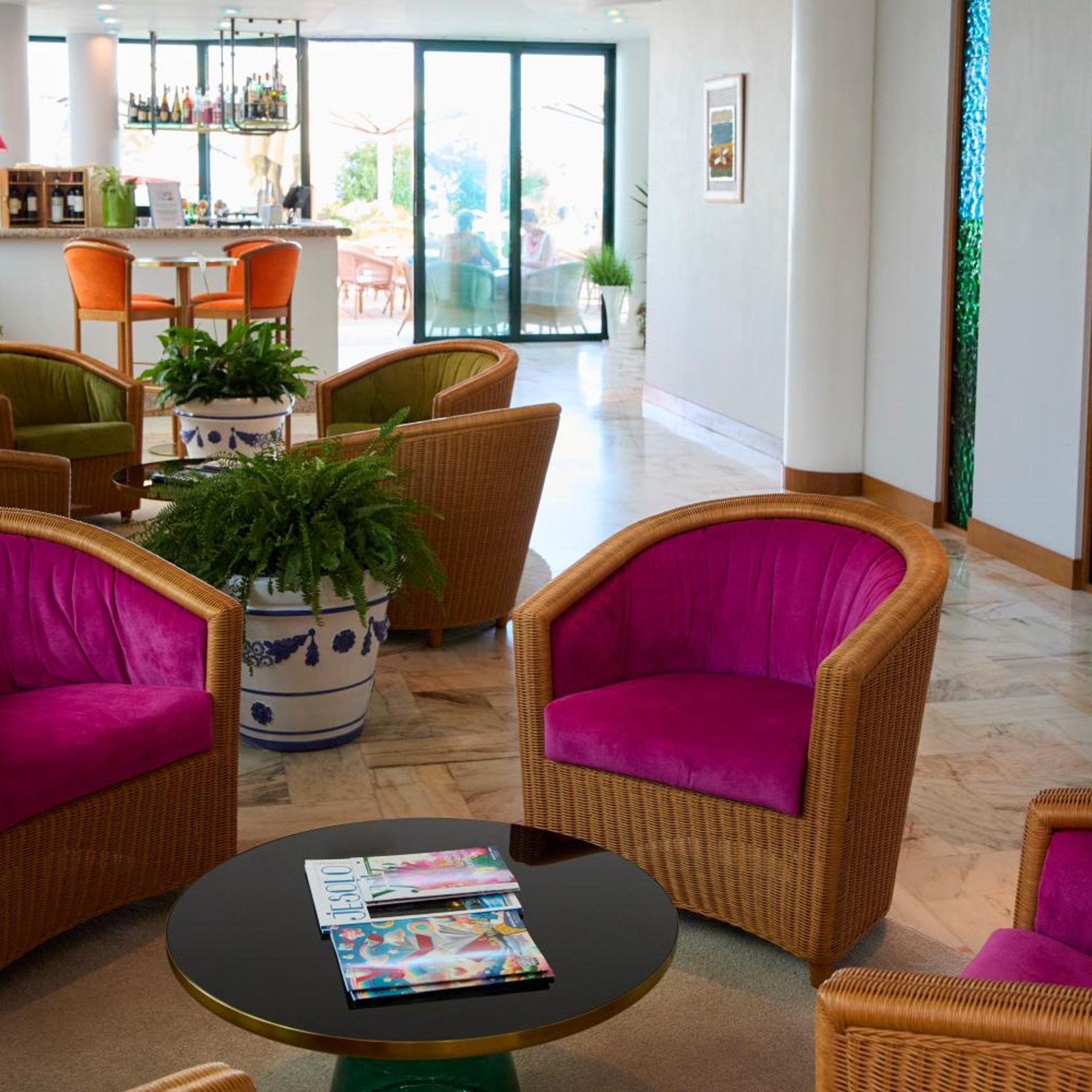 RUHL BEACH HOTEL AND SUITES 32/54