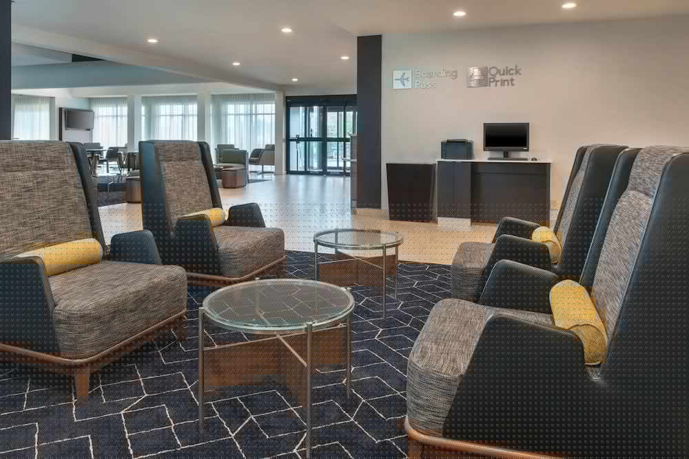 Courtyard by Marriott Silver Spring North/White Oak 29/38