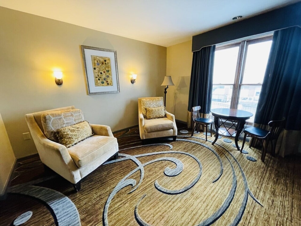 Greenville Inn Suites 58/67