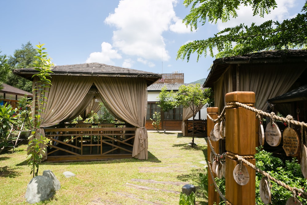 Grand Orchid Villa Resort 48/50
