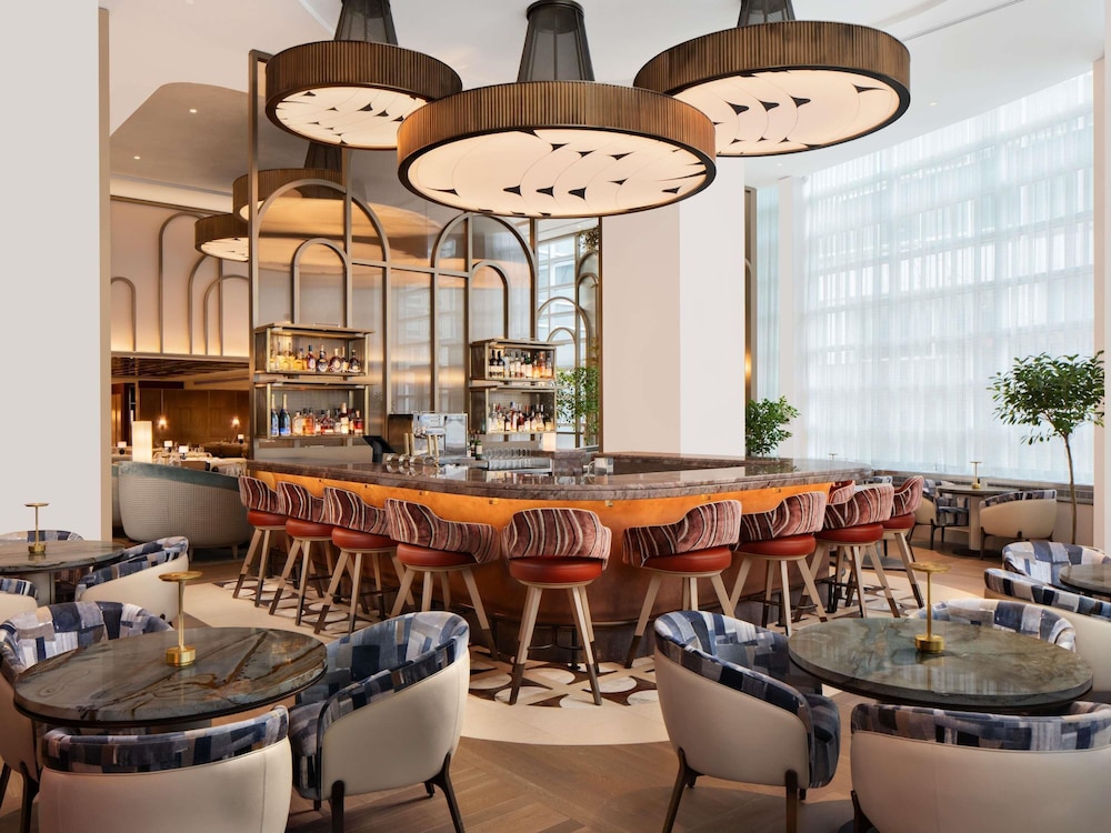 Sofitel Montreal Golden Mile 57/79
