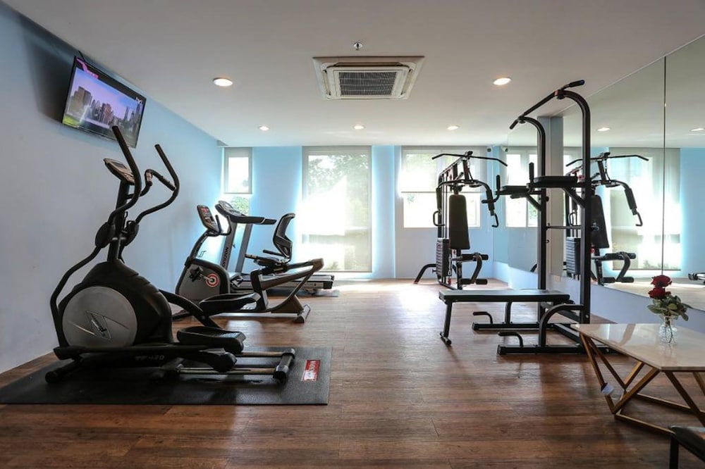 Crystal Suites Suvarnabhumi Airport 34/63