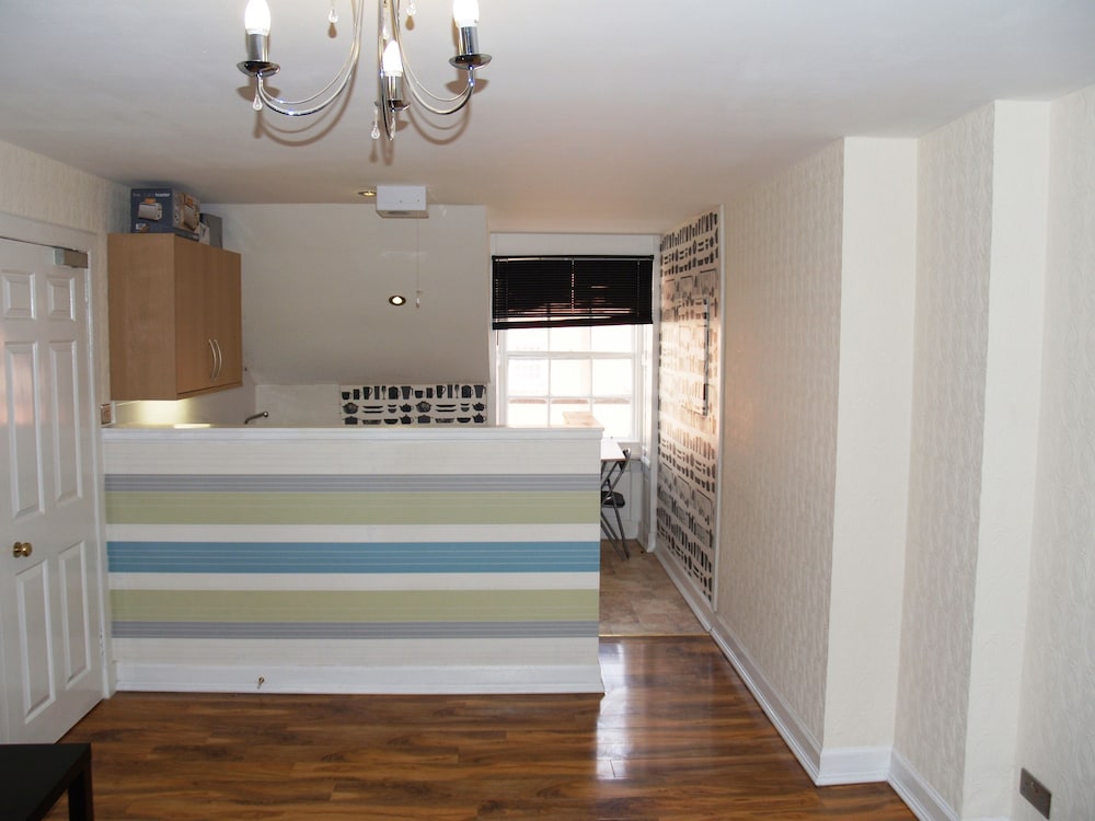 Niddry Street Apartments 3/27