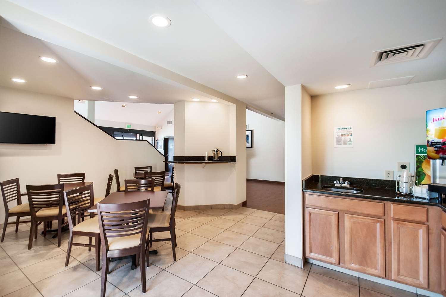 Quality Inn Grasonville near Kent Island 9/13