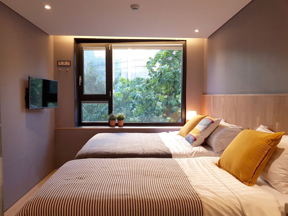 Hostel CLEO Seoul Hongdae 10/37