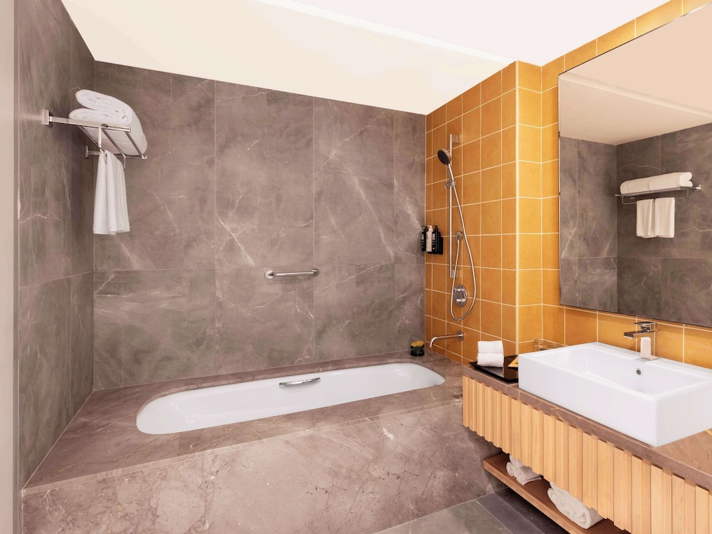 ibis Styles Mysuru 72/73