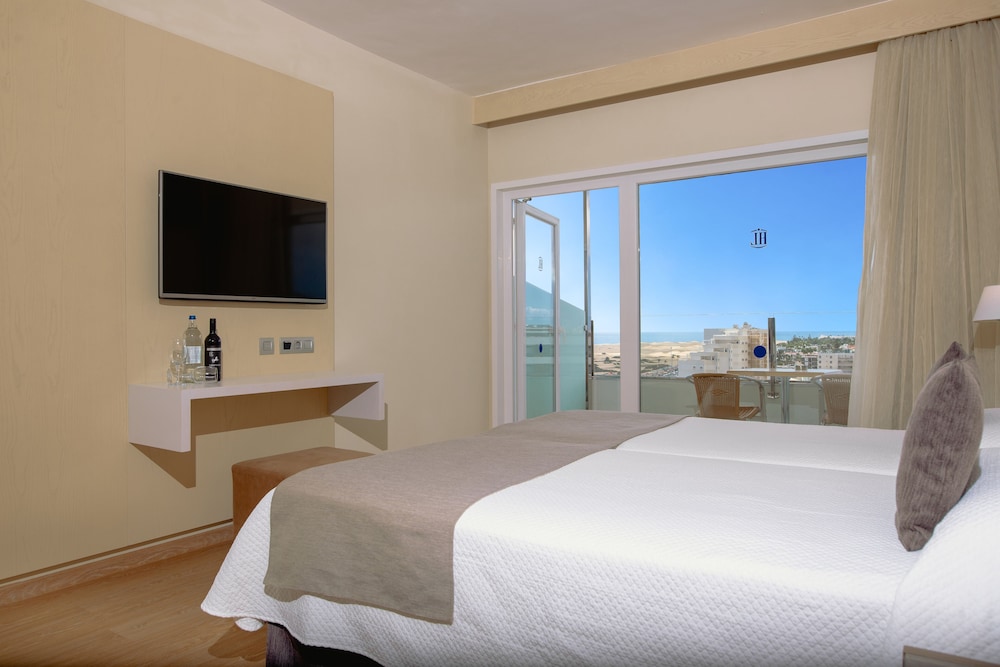 Hotel Lopez - Suitehotel Playa del Ingles 7/50