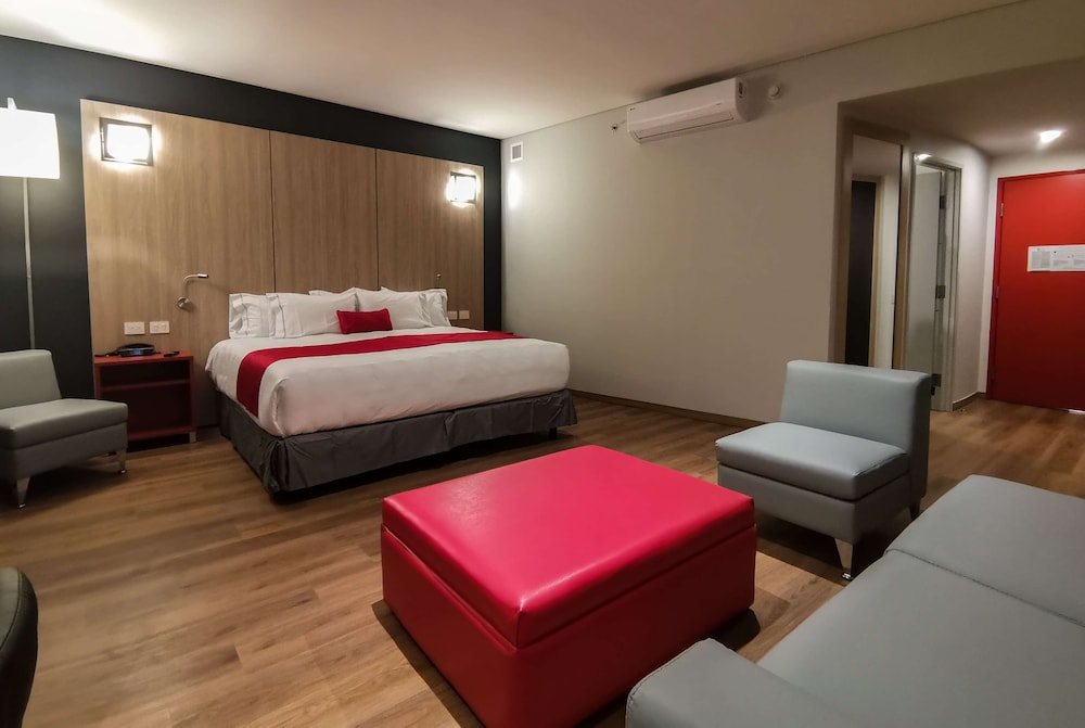 Ramada Encore by Wyndham Monterrey Apodaca Zona Aeropuerto 14/57