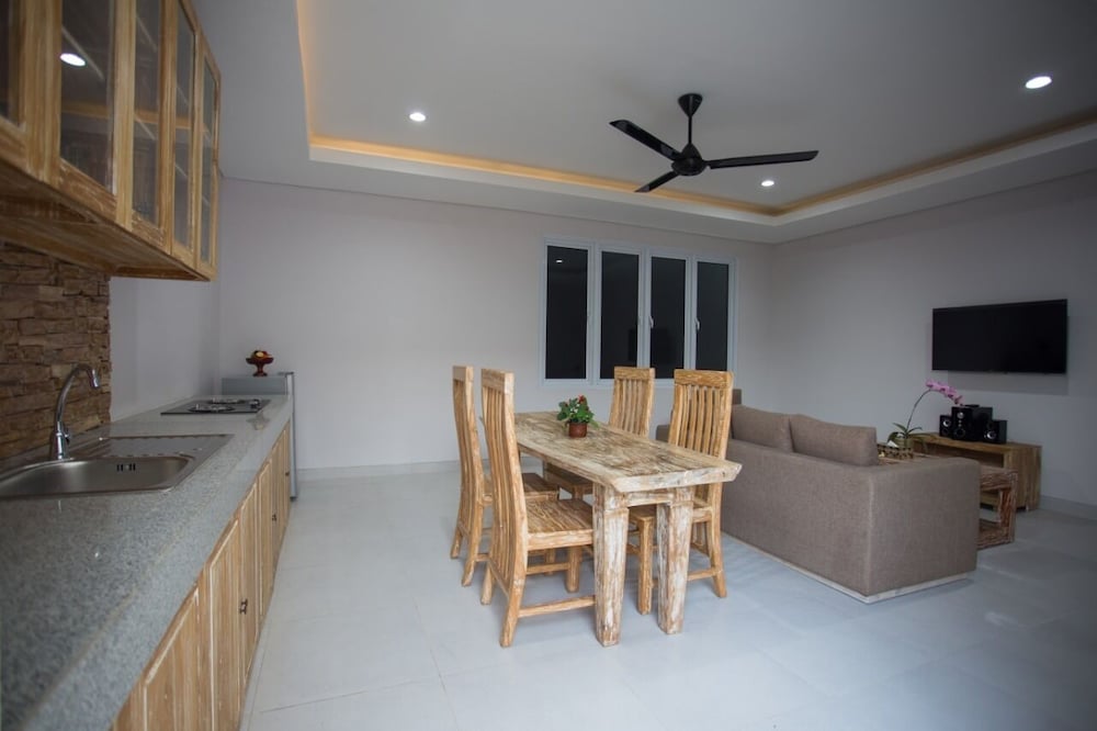 The Awandari Villas Seminyak 52/58