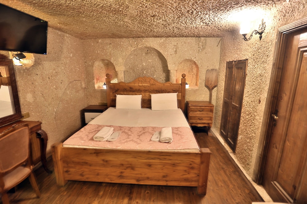 Kardesler Cave Hotel 37/48