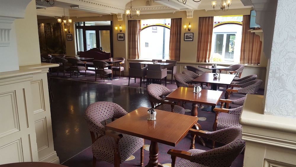 Shamrock Lodge Hotel 45/53