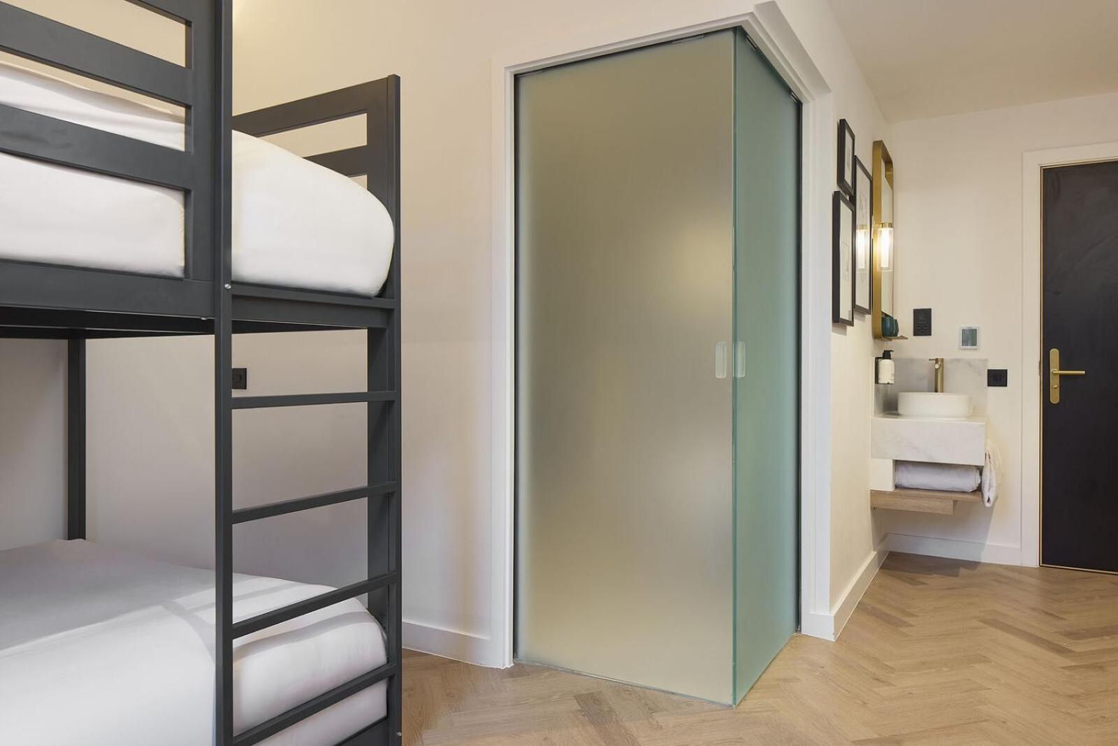 The Drey - Kensington, Earl's Court 32/50