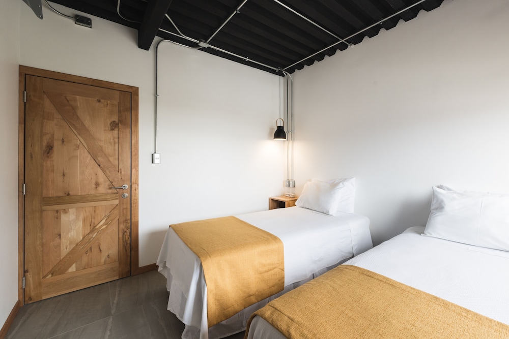 Hotel Big Sur Patagonia 6/31