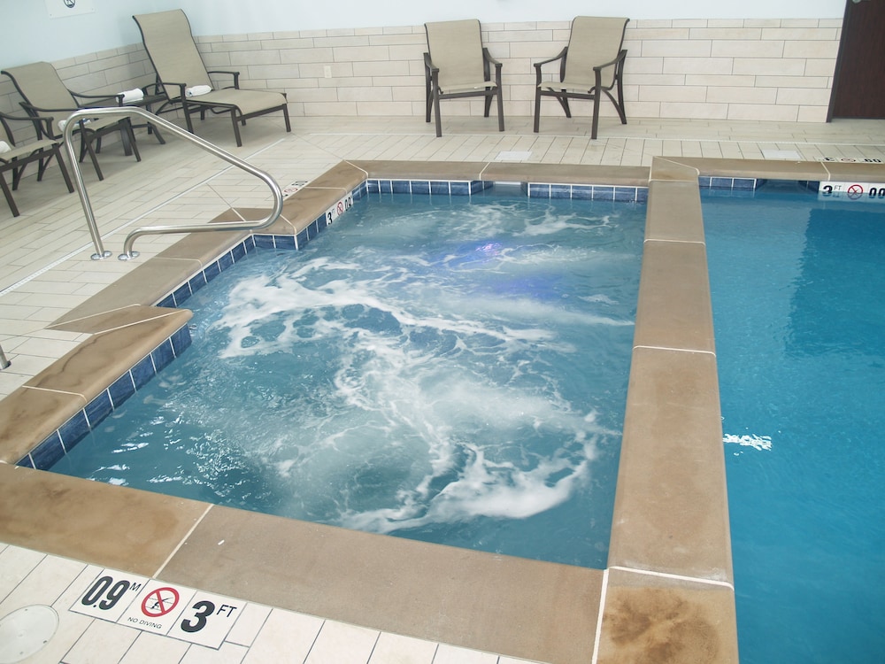 Holiday Inn Salina 38/41