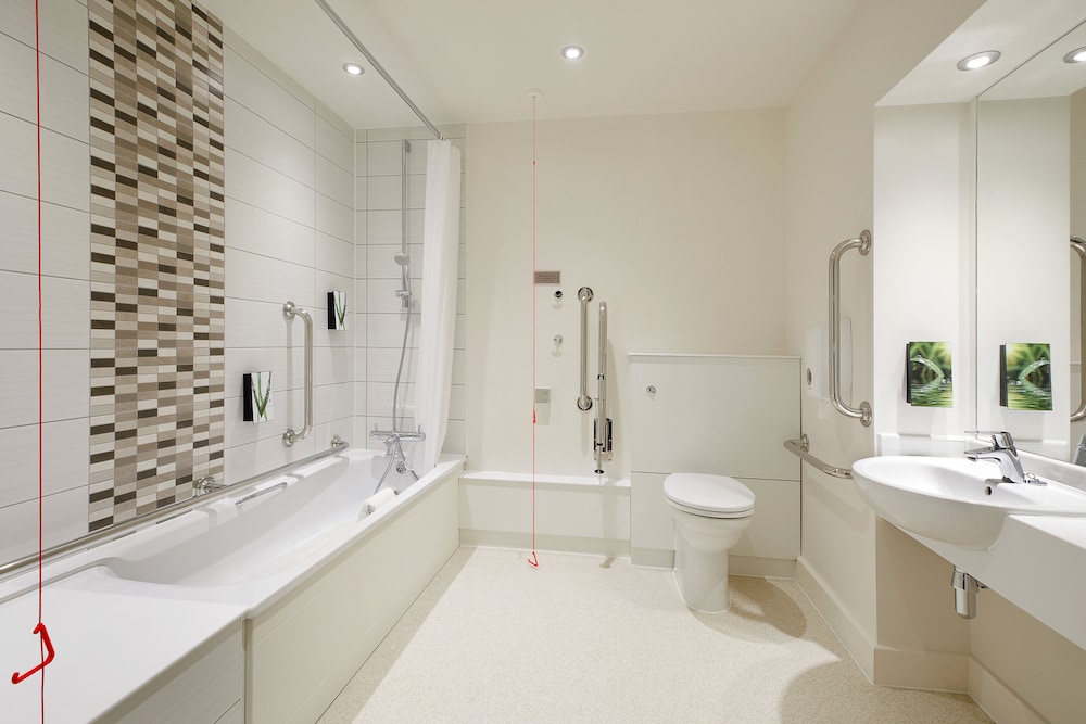 Premier Inn Fleet 30/31