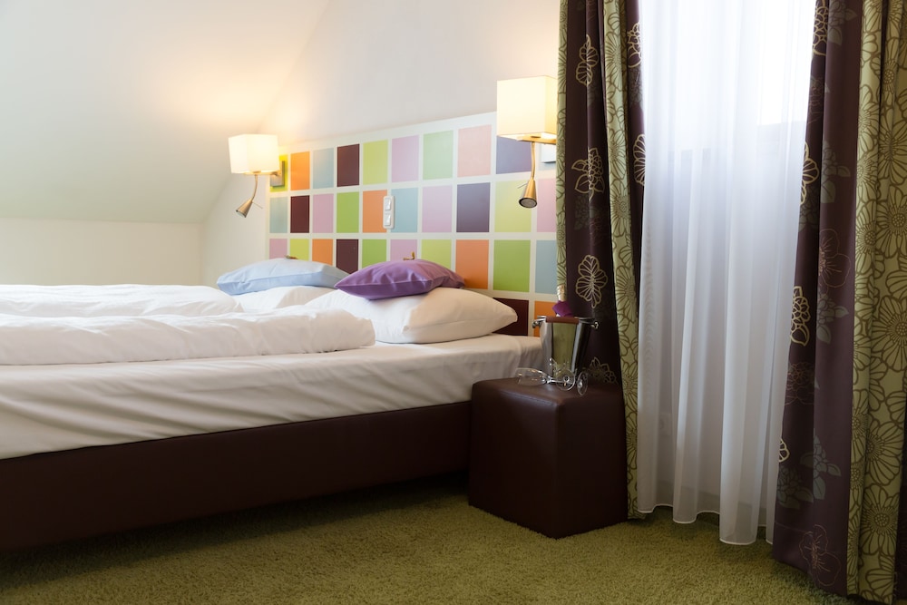 Hotel Arooma 19/47