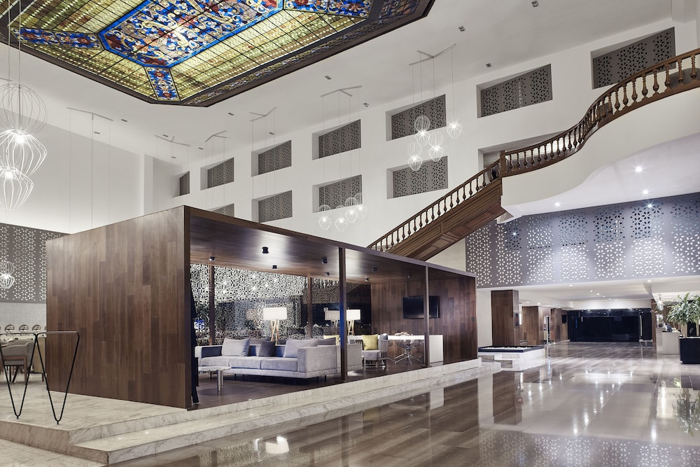 Wyndham Monterrey Ambassador Centro 7/50