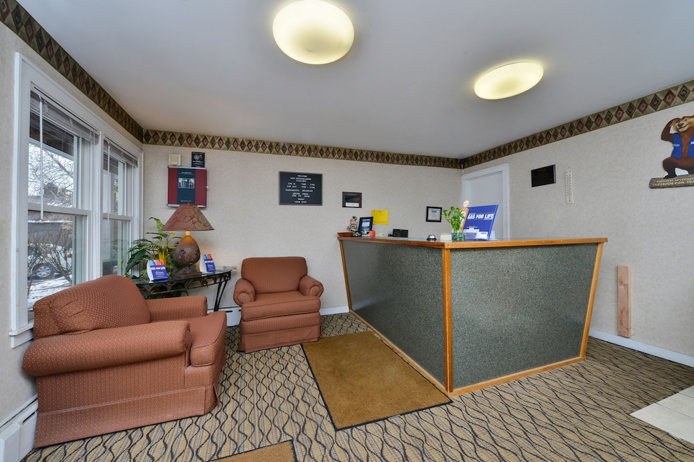 Travelodge by Wyndham Great Barrington Berkshires 7/43