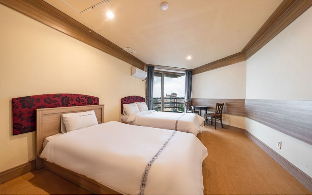 Benikea San & Bada Jumunjin Resort 11/40