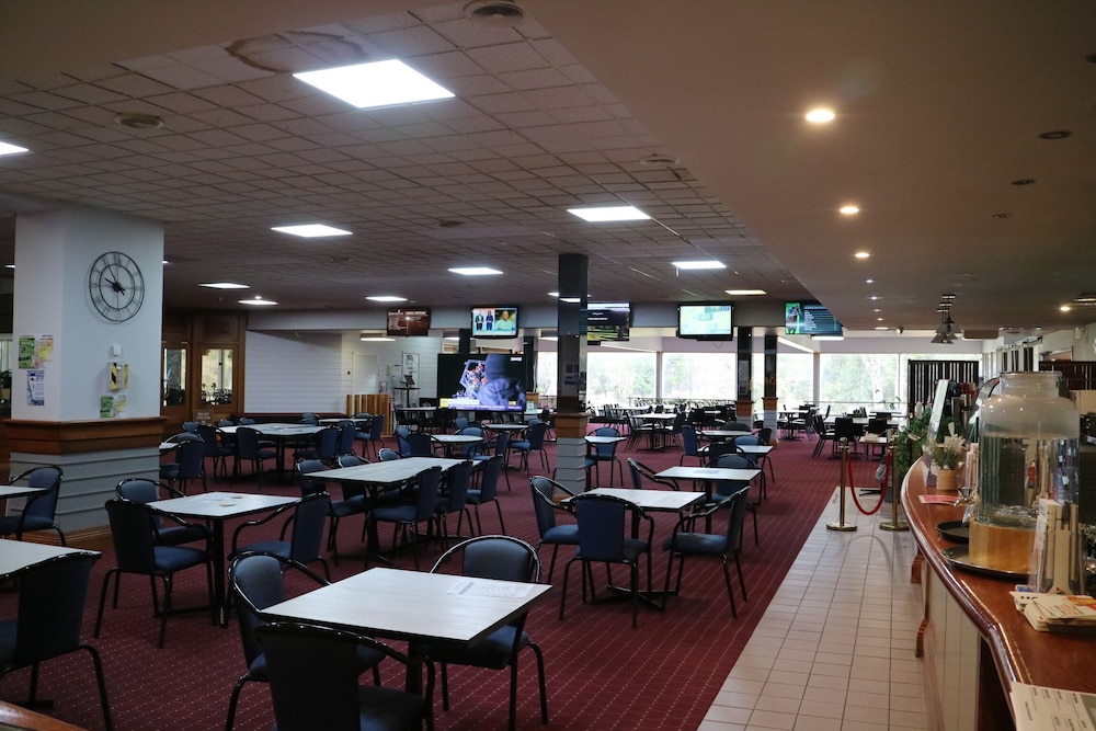Corowa Golf Club Motel 14/32
