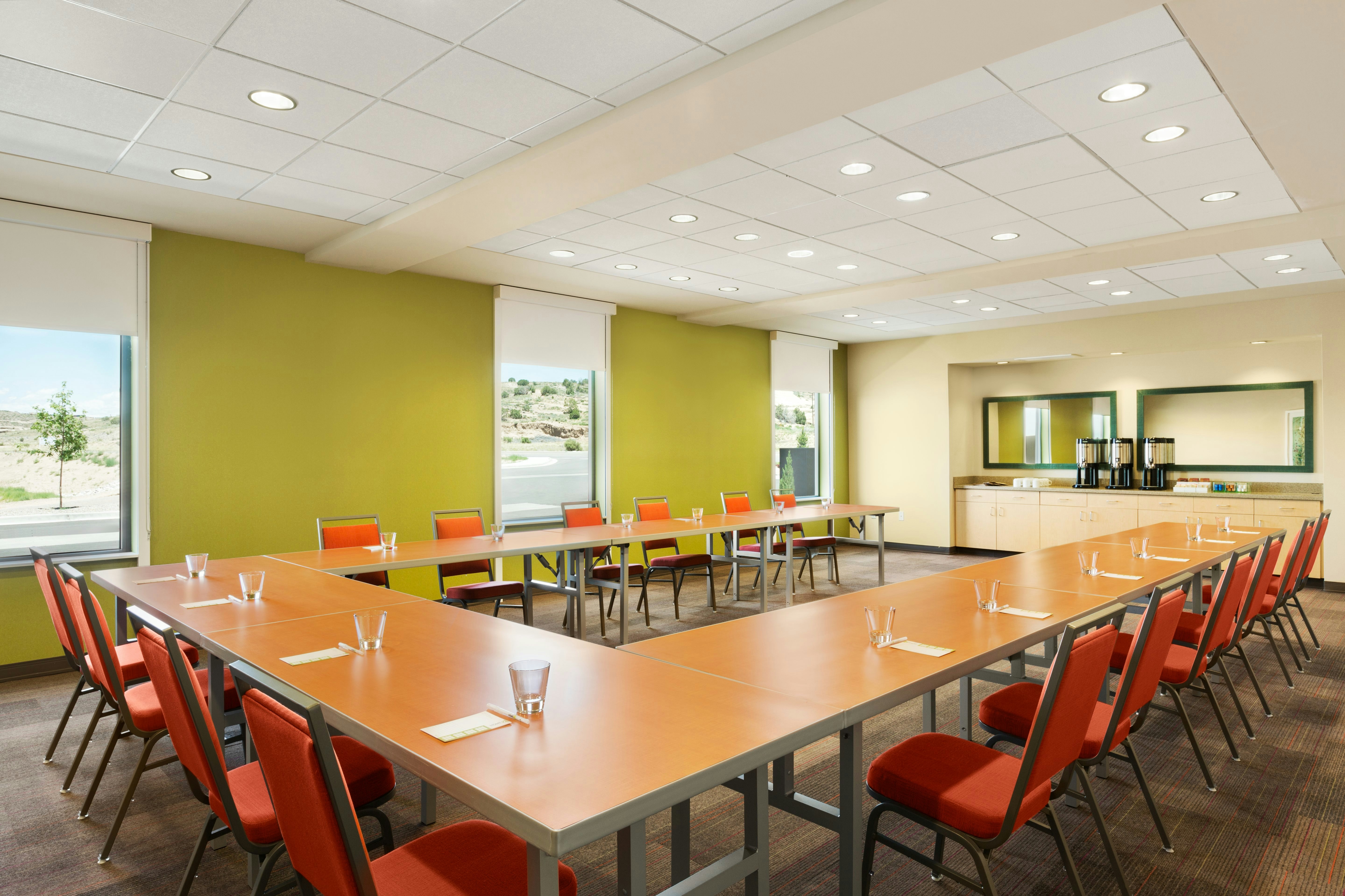Home2 Suites by Hilton Farmington/Bloomfield 22/28