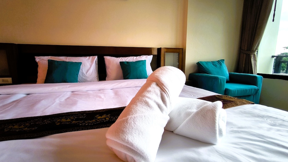Lucky Patong Hotel 23/50