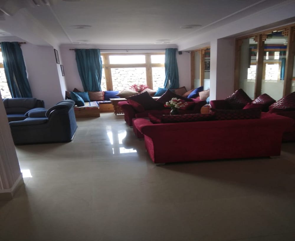 Hotel Royal Ladakh 31/50