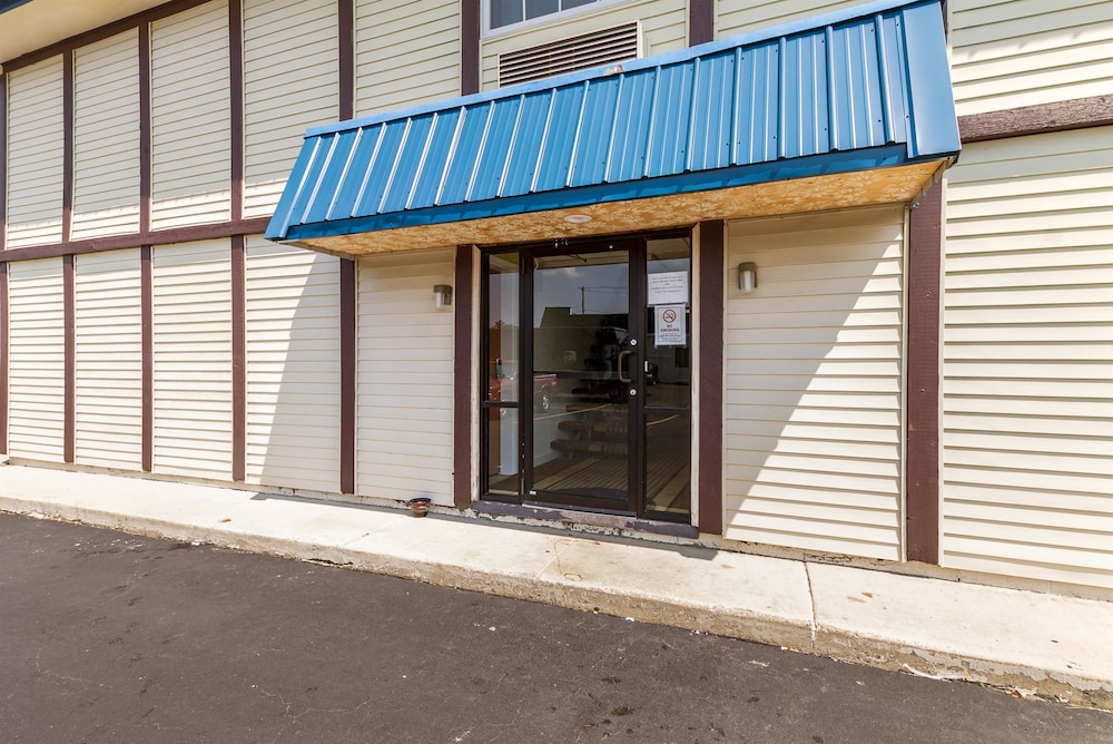 Motel6 Rossford, OH 36/54