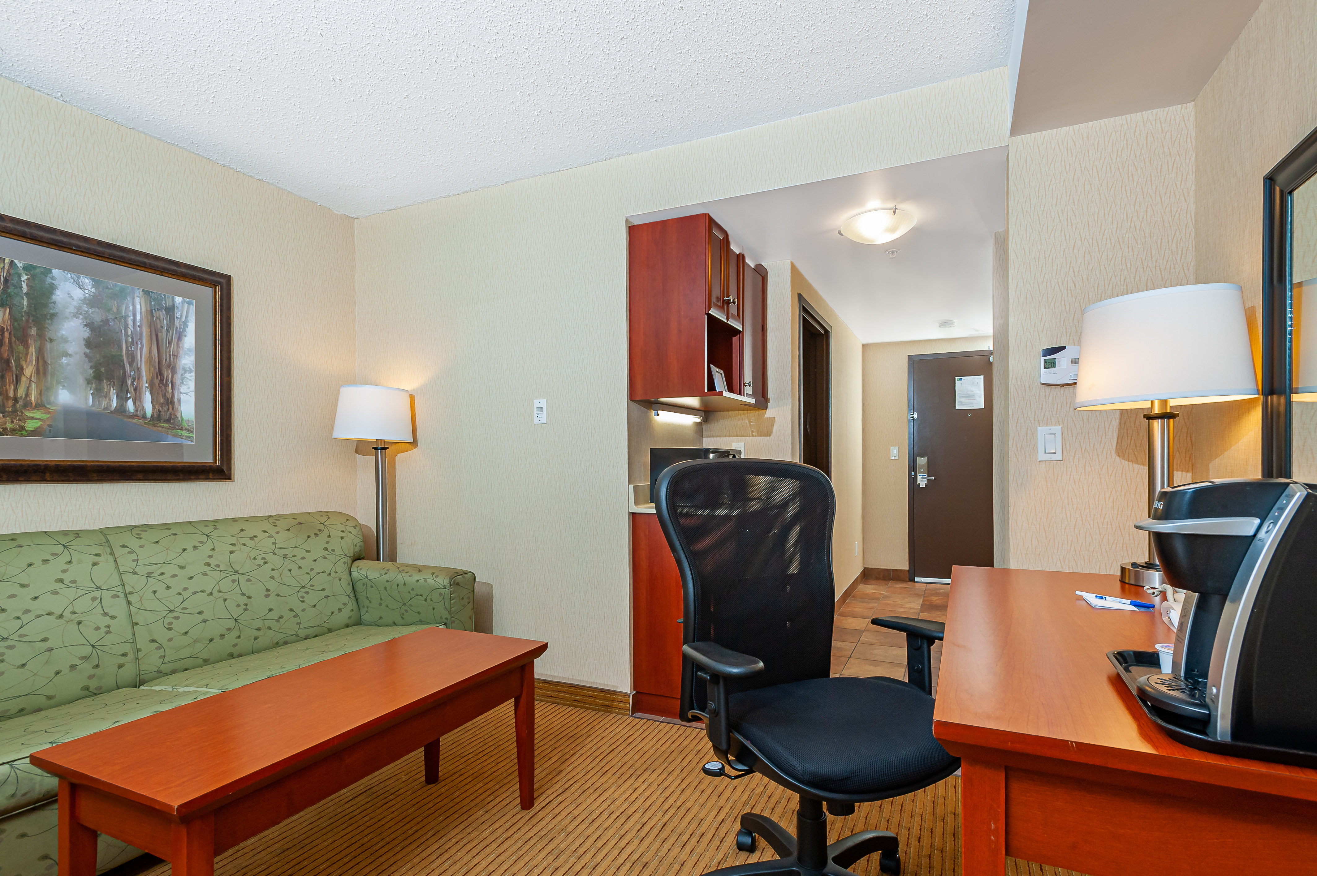 Holiday Inn Express Hotel Suites Clarington Bowmanville 61/70