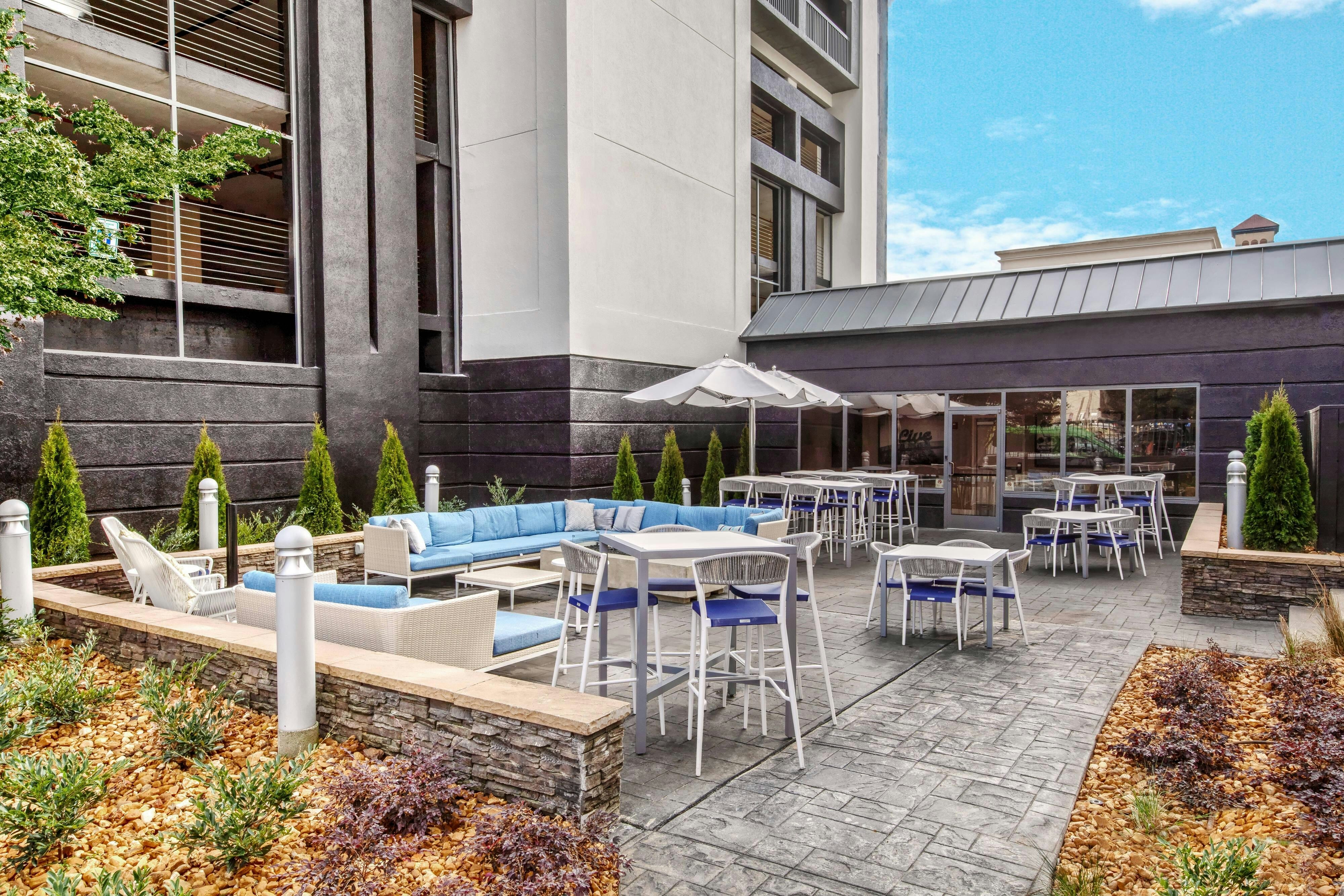 Courtyard By Marriott Vanderbilt-West End 20/21