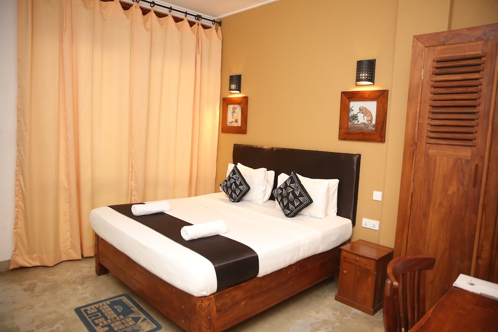Nil Diya Mankada Safari Lodge 17/50