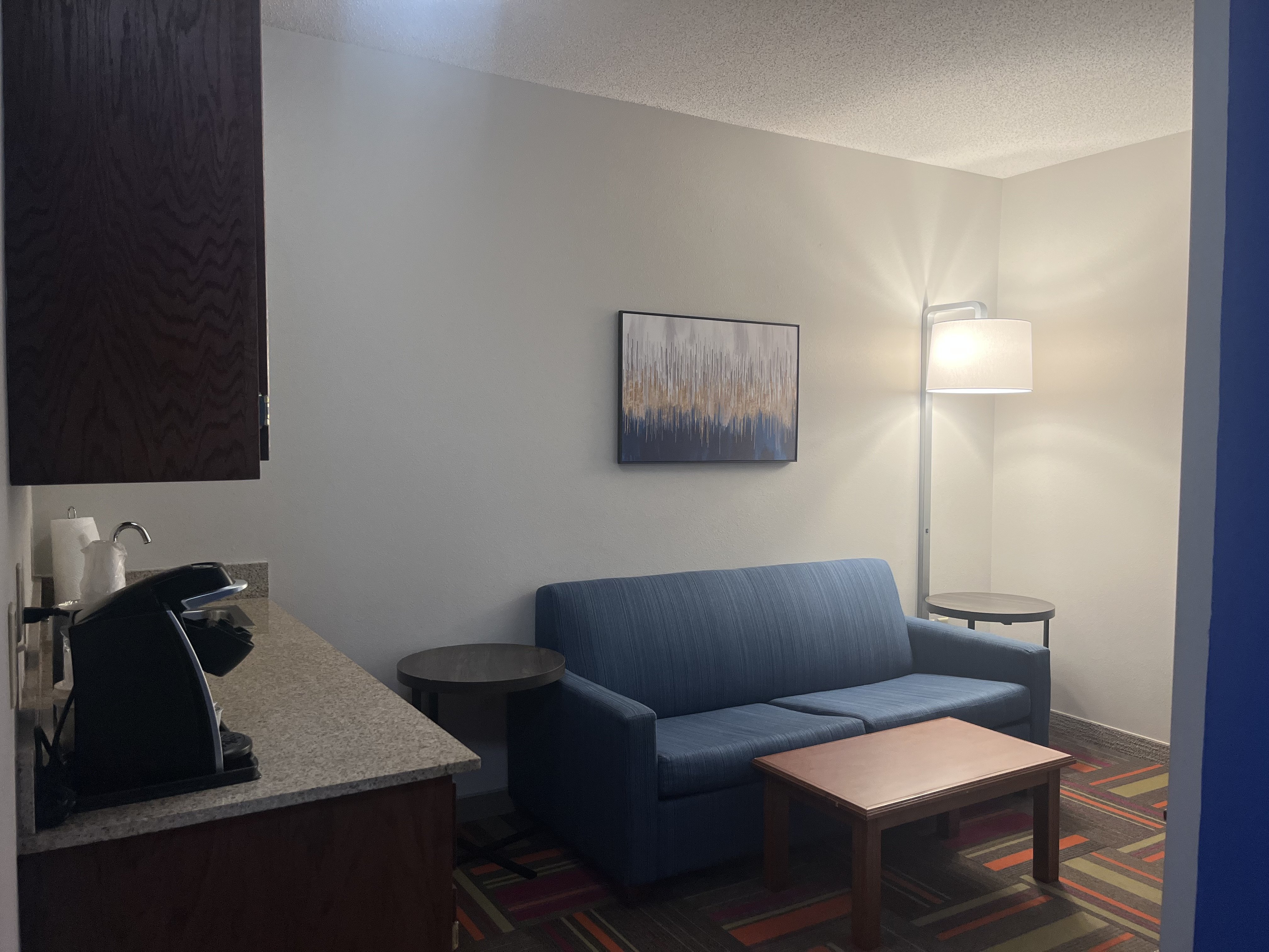 Holiday Inn Express Hotel and Suites Sioux Falls At Empire Mall 48/75