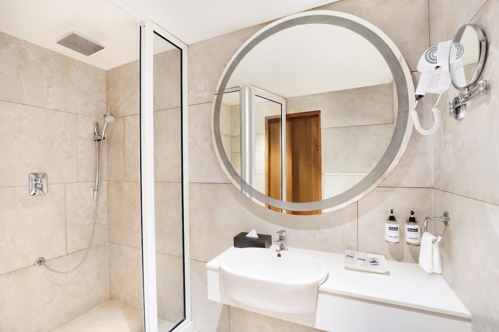 Keys Select by Lemon Tree Hotels 32/34
