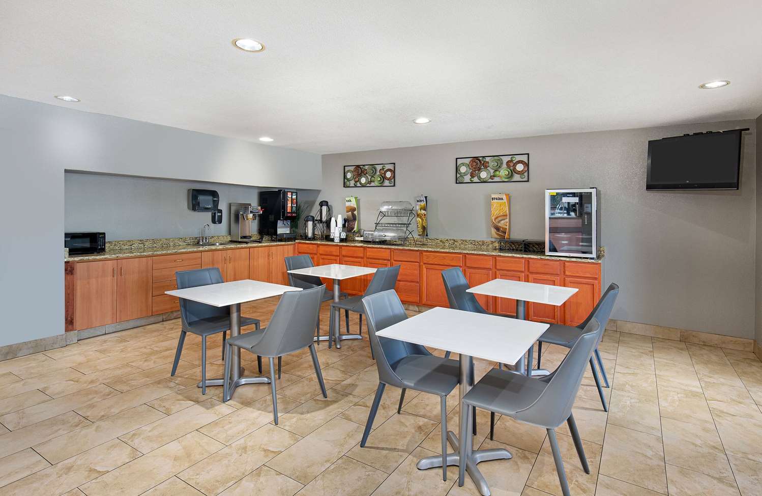 Microtel Inn And Suites Memphi 28/33