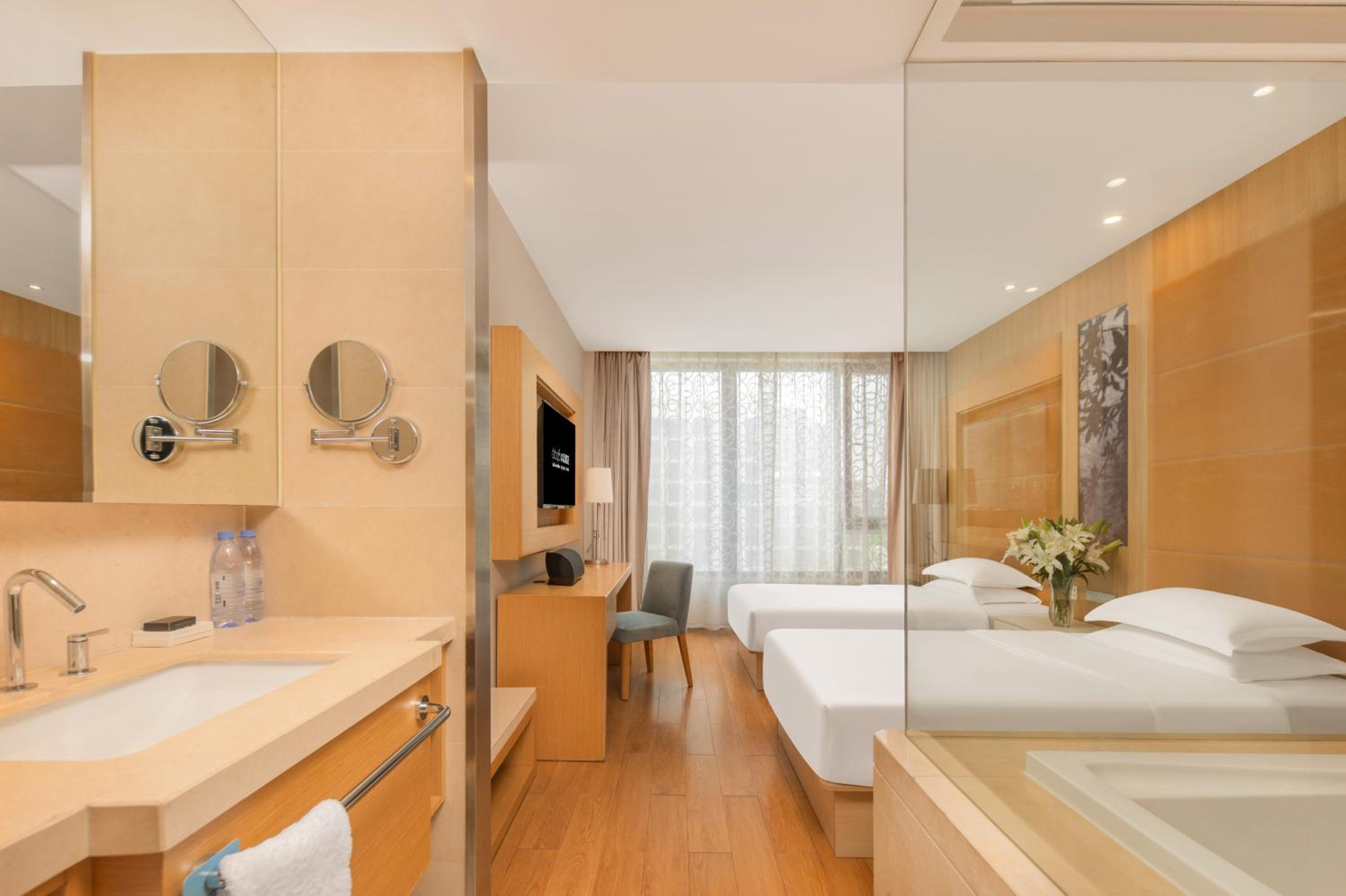 6698 Crystal Hotel (Hangzhou Sijiqing) 31/53