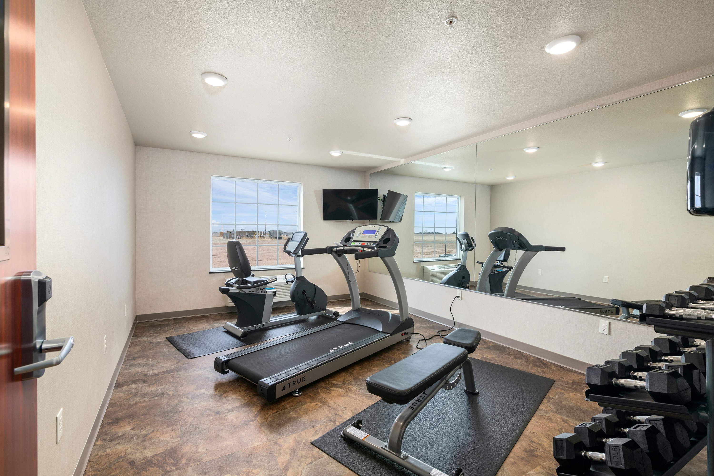 Cobblestone Inn & Suites - Yuma 5/38
