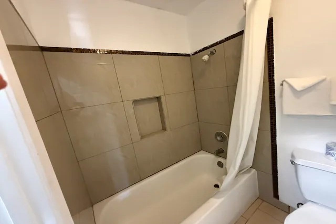 Kings Suites Kingsland GA 17/19