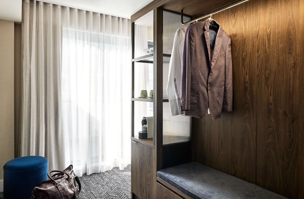 Aiden by Best Western Darling Harbour 16/59