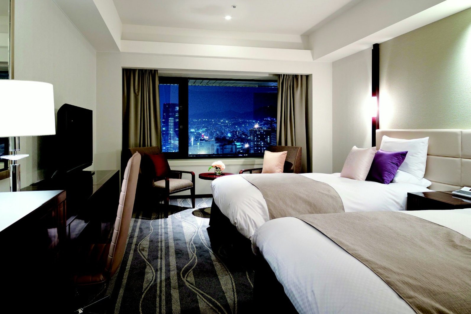 Standard, Twin Beds, Authentic Floor