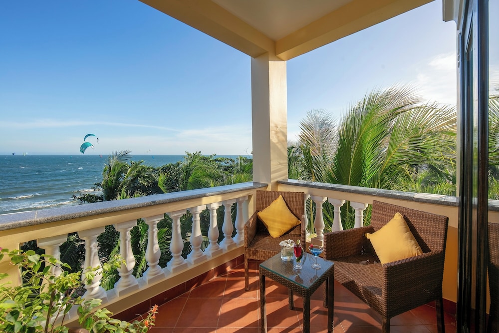 Sea Lion Beach Resort And Spa 39/59