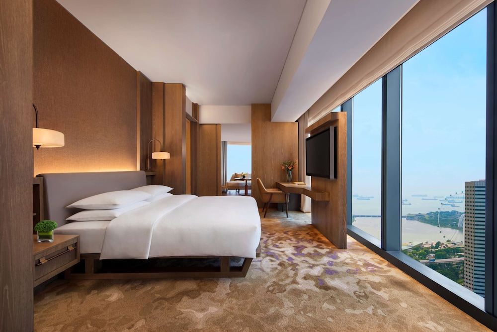 Andaz Singapore 8/69