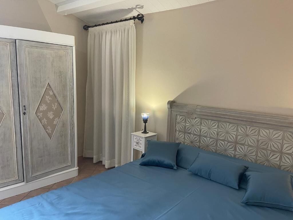 Superior, Queen Bed