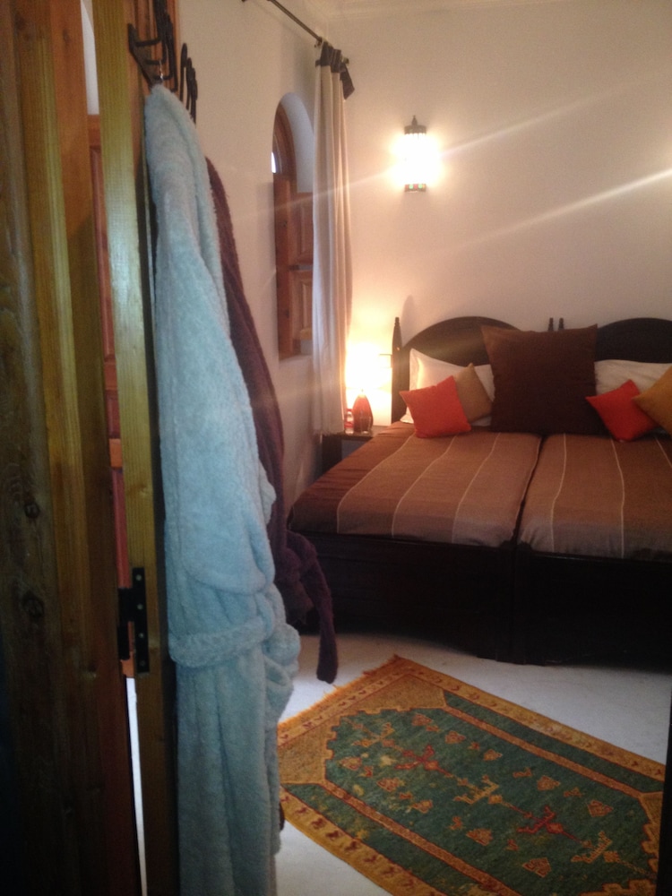 Riad Mariana 9/41