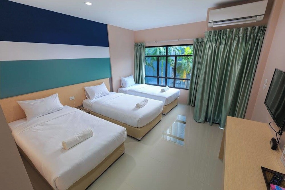 JJ Residence Phuket Town by ZUZU 15/38