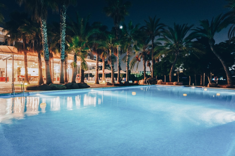Hotel Alicante Golf 4/82