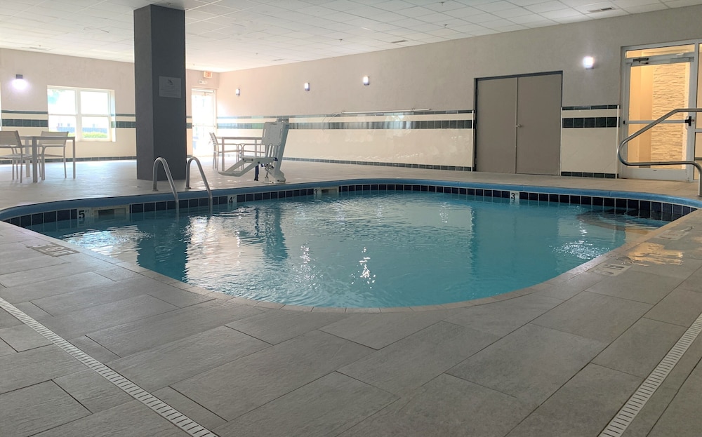 Country Inn & Suites By Radisson Clarksville TN 5/36
